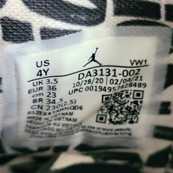 Nike Jordan Gen Zion 1 GS Black White Basketball Shoes DA3131-002 kids Size 4Y - Picture 8 of 8